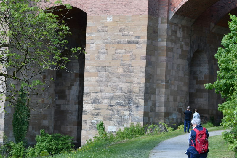 Besuch der tschechischen Partner an der Göltschtalbrücke